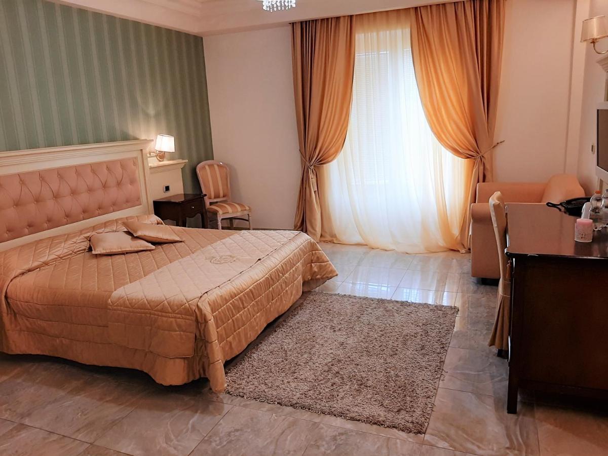 Regina Di Saba - Hotel Villa Per Ricevimenti Grottaminarda Dış mekan fotoğraf