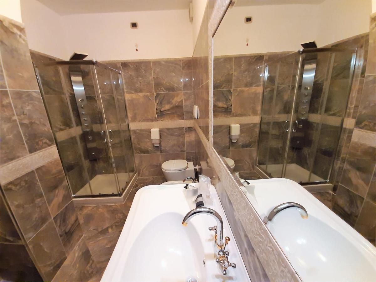Regina Di Saba - Hotel Villa Per Ricevimenti Grottaminarda Dış mekan fotoğraf